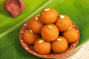 Motichoor Laddu
