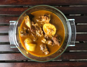 Mangshor Jhol