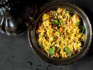 Molecule Veg Biryani