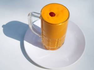 Fresh Alphonso Mango Milkshake