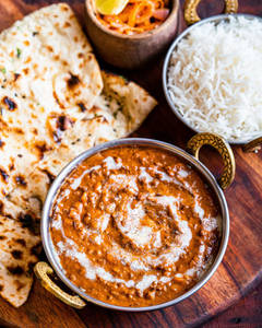 Dal Makhani With Naan