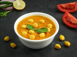 Peshawari Chole Masala [Yellow Gravy]