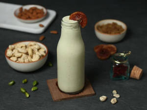 CRANBERRY DRY FRUIT SHAKE