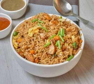 Schezwan Chicken Fried Rice