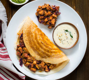 Paneer Butter Masala Dosa