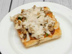 9" Farm House Medium