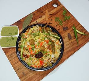 Veg Biryani [in 650 Ml Bowl]