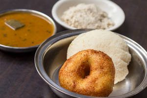 Idli Vada Sambar