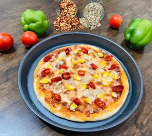 Red Pepper And Corn Pizza