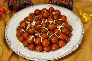 Chota Gulab Jamun