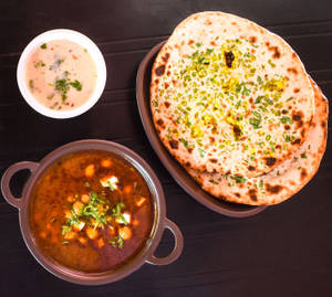 Chana Kulcha