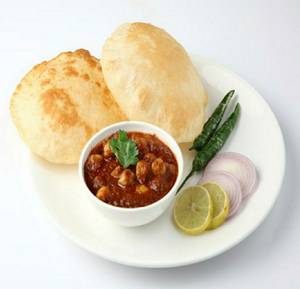 Chhole Bhatoore