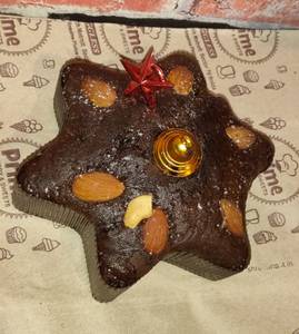Star Shape Season Special Plum Cake 200 Gms