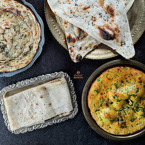 Mixed Bread Basket
