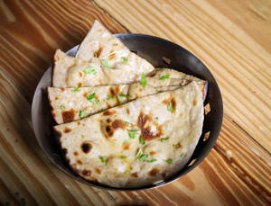 Butter Tandoori Roti (Per Pc)