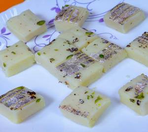 Khoya Bikaneri Burfi