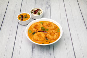 Sambar Vada (4 Pcs)