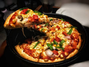 Yo! Special Veg. Pizza