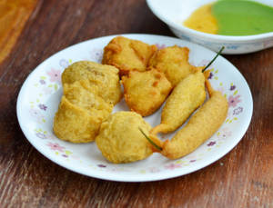 Mix Pakoda