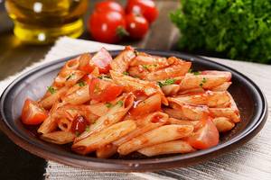 Red Sauce Pasta (Veg Penne)