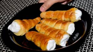 Vanilla Cream Roll