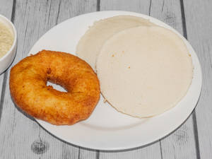 Plate Idli & Single Vada