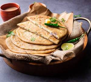 2 Paneer Pyaz Paratha 