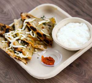 Aloo Cheese Mix Paratha