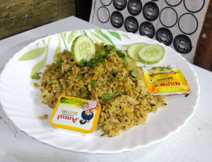 Chana Dal Ki Khichdi (Desi Ghee)