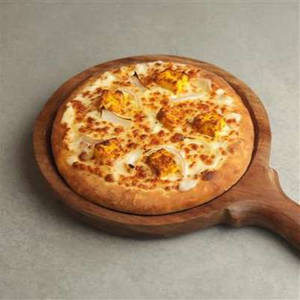 Cheese + Onion And Paneer Pizza