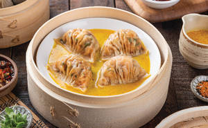 Prawn With Hot Yellow Curry