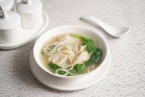 Veg Wonton Noodle Soup
