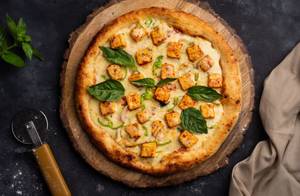 Makhani Paneer Pizza