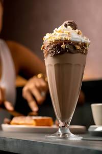 Ferrero Rocher Milkshake  300 Ml