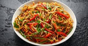 Veg Schezwan Chowmein