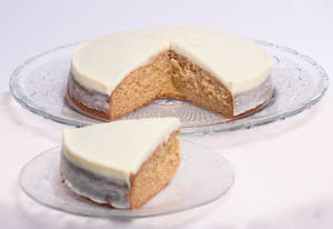 Caramel Mud Cake Pieces