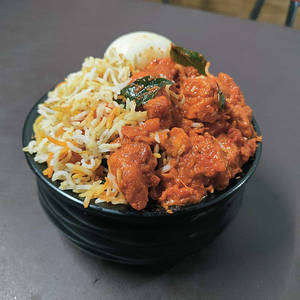 Hyderabadi Special Chicken Dum Biryani Boneless