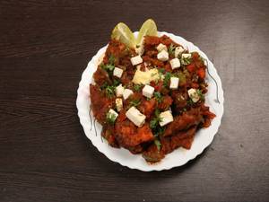 Paneer Cutting Masala Pav (500 Gm)