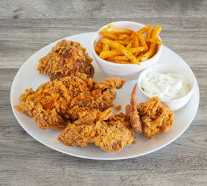 Hot & Spicy Bucket Chicken + Mionese