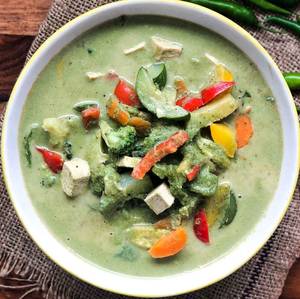 Veg In Green Thai Curry