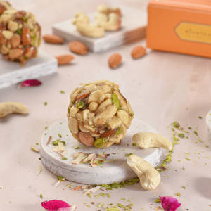 Dry Fruit Laddu