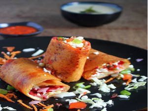 Mix Veg Paneer Dosa