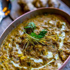 Adhraki Dhaniya Paneer