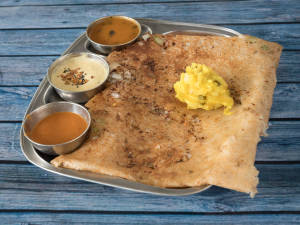 Onion Rava Masala Dosa