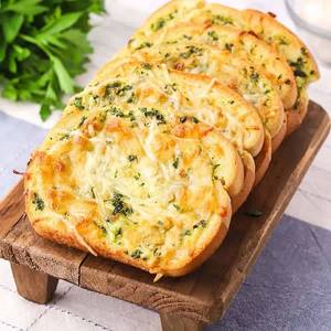 Garlic Toast With Cheese