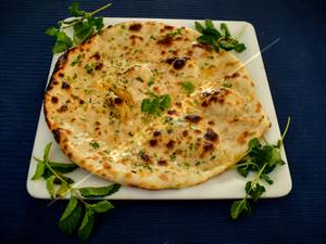 Stuffed Kulcha