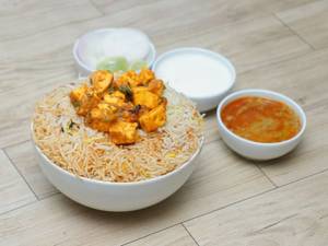 Paneer Biryani (hundi)