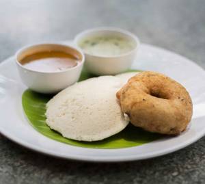 Idli Vada