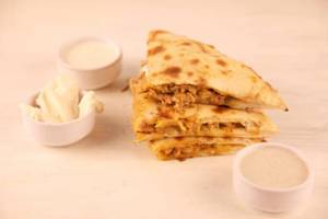 Murgh Keema Naan