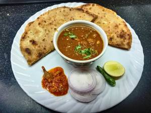 Aloo Paratha 1 Pcs